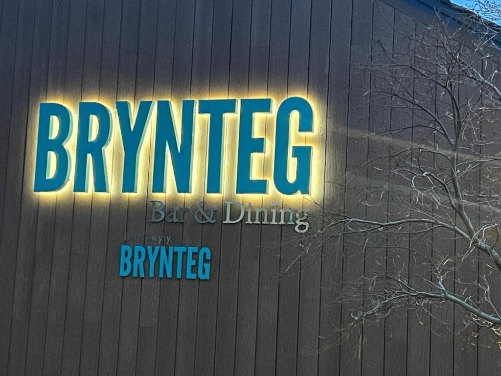 Number 57 Brynteg Hotel Caernarfon Eksteriør billede